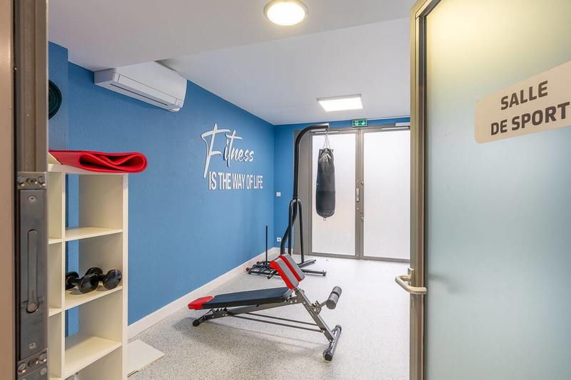 Studio - 15 m² - 1 pièce