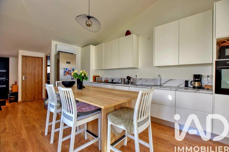 Maison - 79 m² - 4 pièces