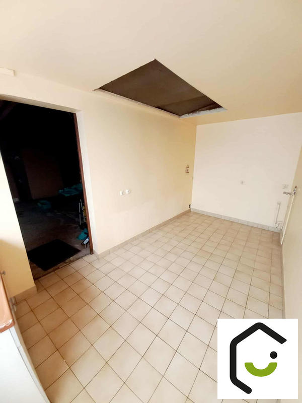 Maison - 200 m² - 8 pièces