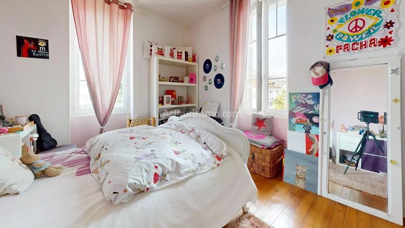 Maison - 150 m² - 6 pièces