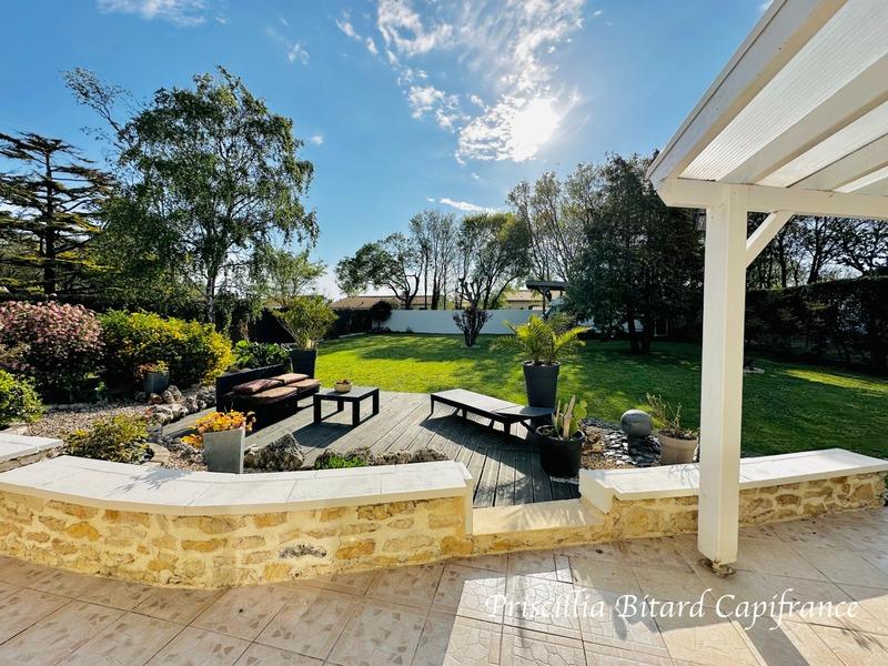 Maison - 110 m² - 6 pièces