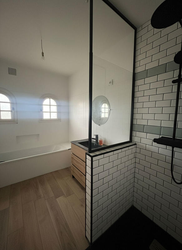 Maison - 111 m² - 4 pièces