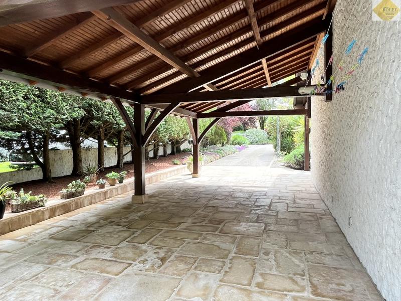 Maison - 138 m² - 7 pièces