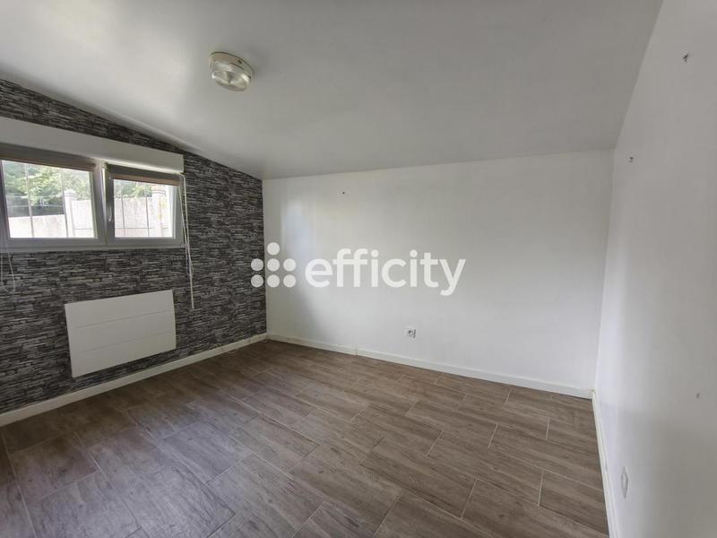 Maison - 156 m² - 7 pièces