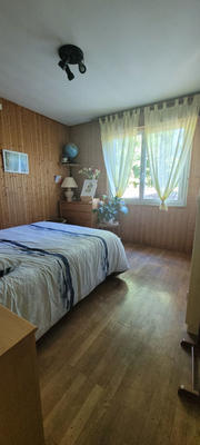 Maison - 195 m² - 10 pièces