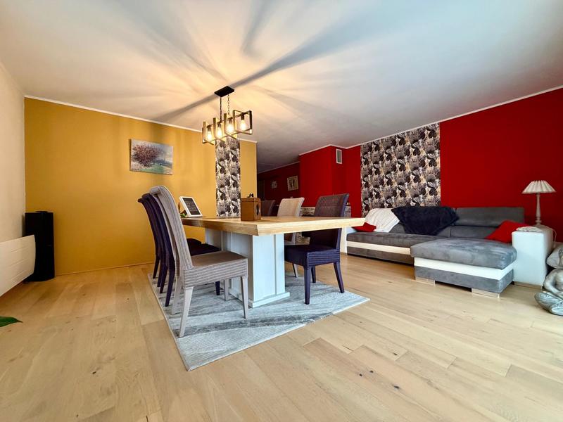 Maison - 162 m² - 7 pièces