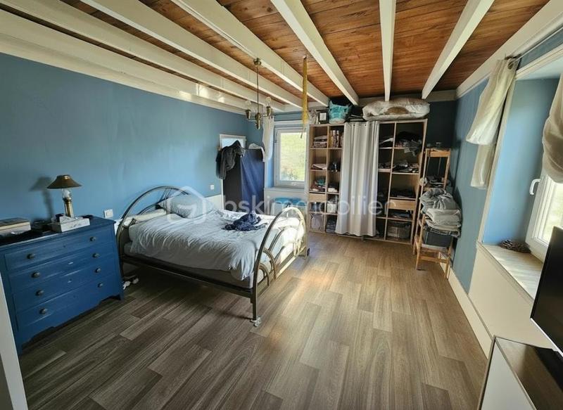 Corps de ferme - 185 m² - 6 pièces