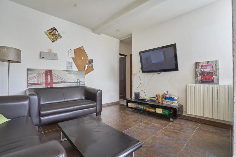 Maison - 99 m² - 5 pièces