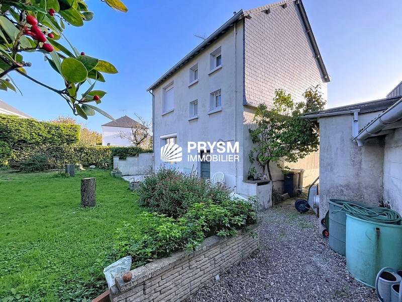 Maison traditionnelle - 76 m² - 4 pièces