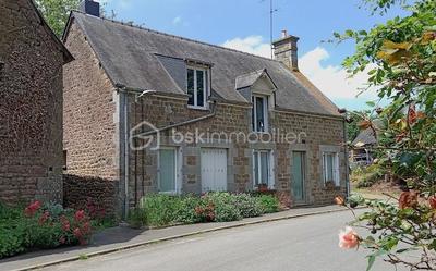 Maison de bourg - 75 m² - 4 pièces