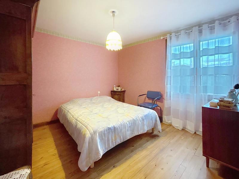 Maison - 137 m² - 6 pièces