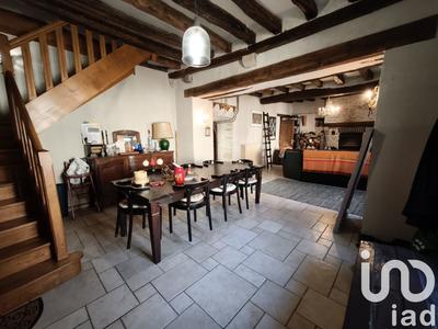 Maison de village - 229 m² - 8 pièces