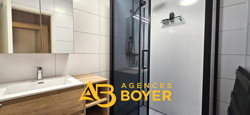 Appartement - 83 m² - 3 pièces