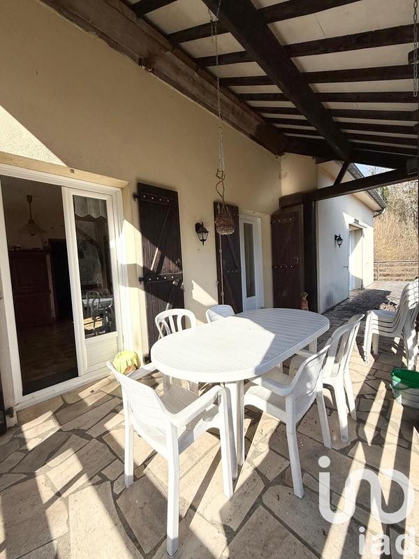 Maison - 191 m² - 6 pièces