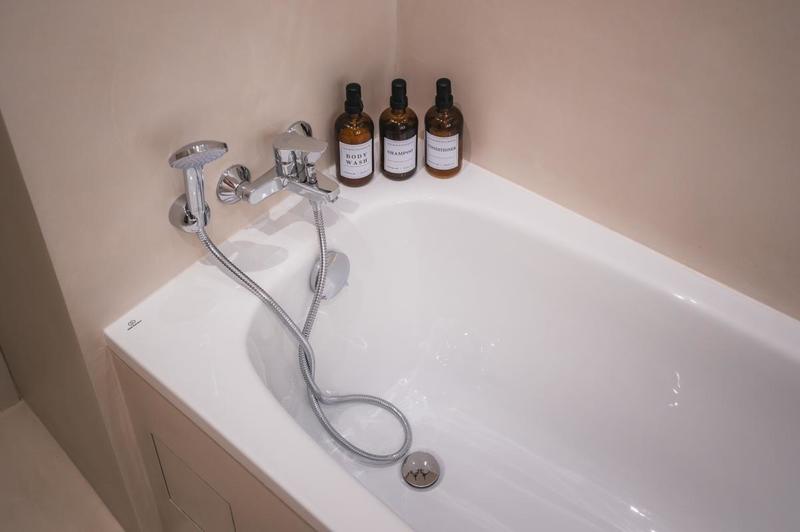 Appartement - 90 m² - 4 pièces