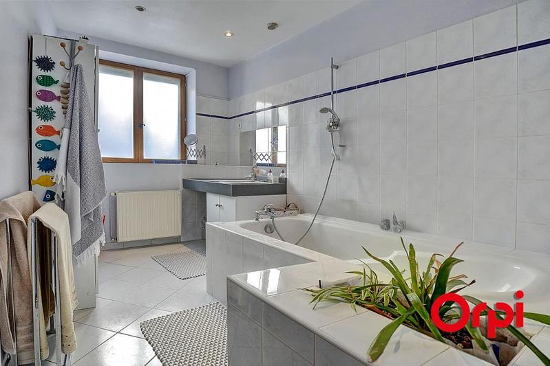 Maison de village - 175 m² - 6 pièces