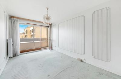 Appartement - 142 m² - 7 pièces