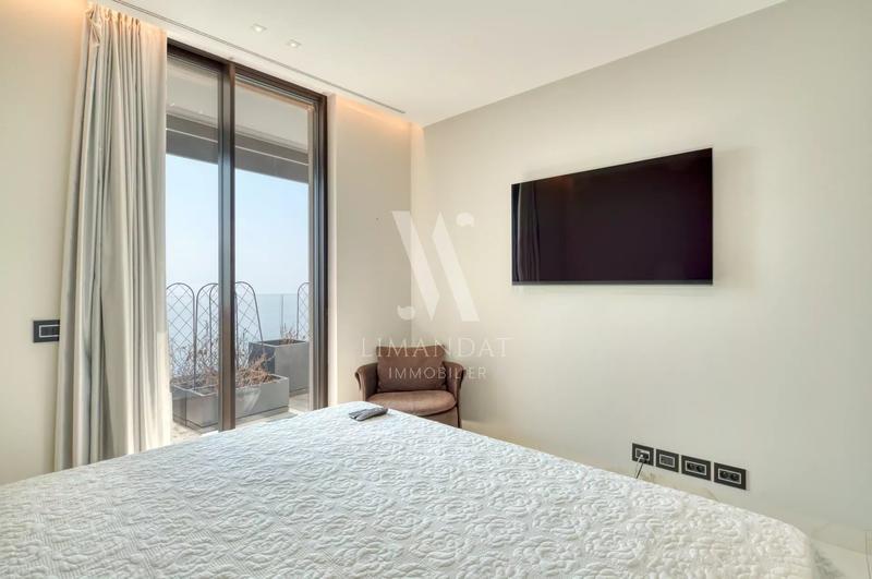 Villa - 570 m² - 7 pièces