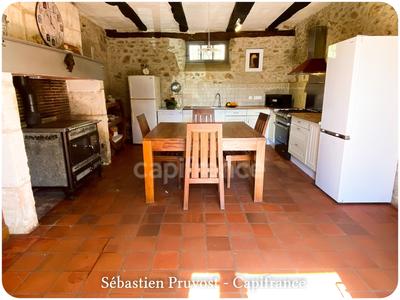 Maison en pierre - 140 m² - 5 pièces