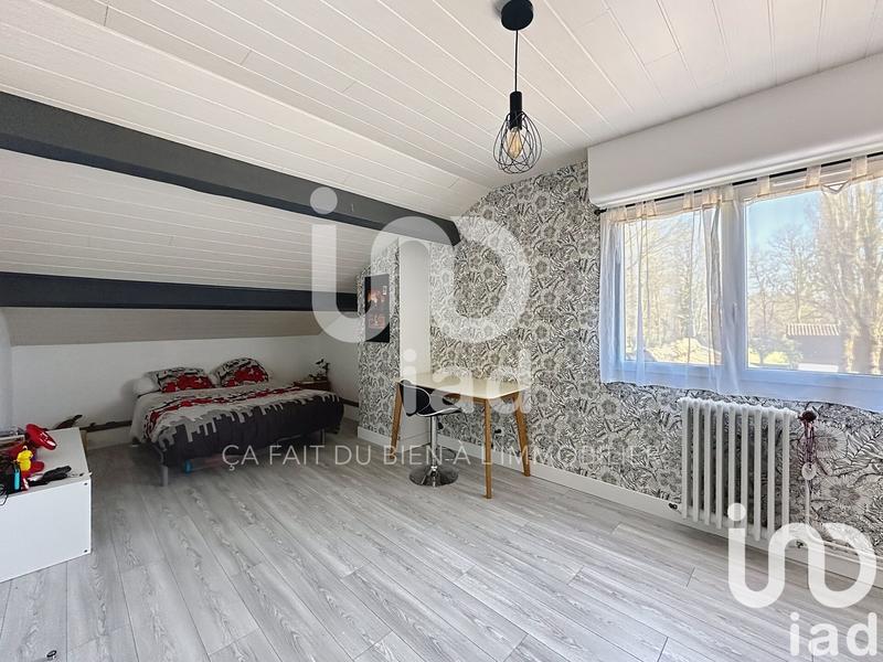 Maison - 200 m² - 8 pièces