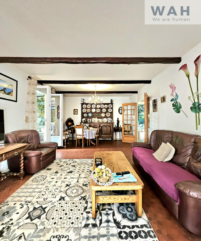 Villa - 152 m² - 8 pièces