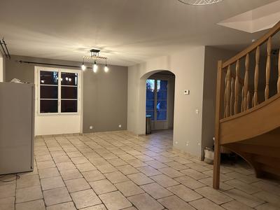 Maison traditionnelle - 123 m² - 6 pièces