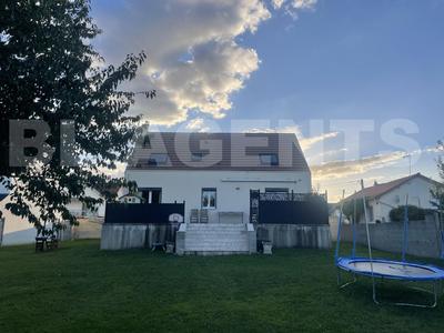 Maison - 145 m² - 6 pièces