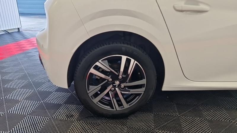 Peugeot 208 bluehdi 100 ss allure business