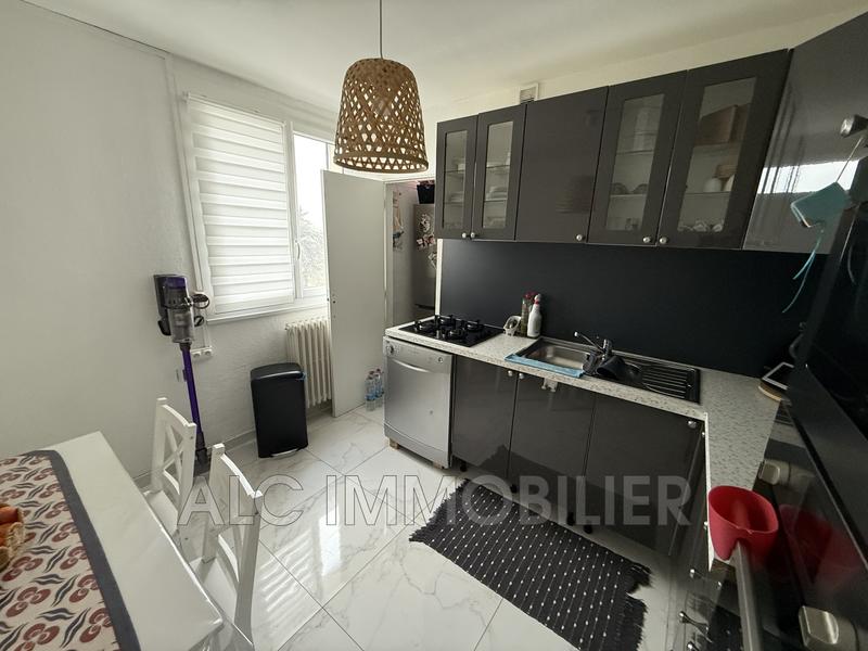 Appartement - 89 m² - 4 pièces