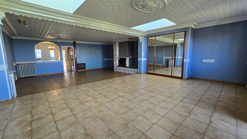 Maison - 128 m² - 6 pièces