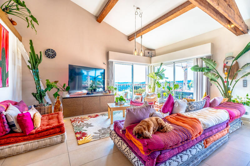 Villa - 200 m² - 8 pièces