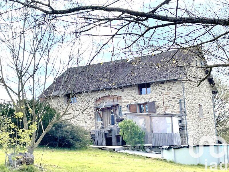 Maison - 258 m² - 5 pièces