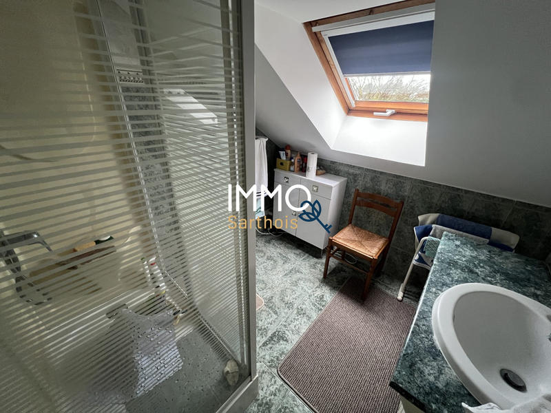 Maison - 183 m² - 11 pièces