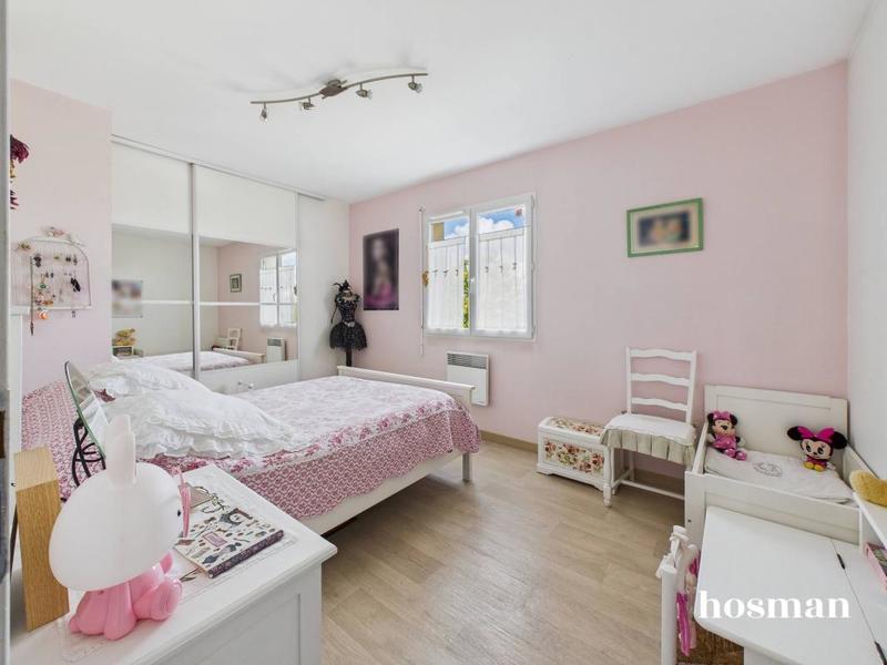 Maison - 90 m² - 4 pièces