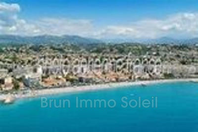 Fonds de commerce - 200 m²