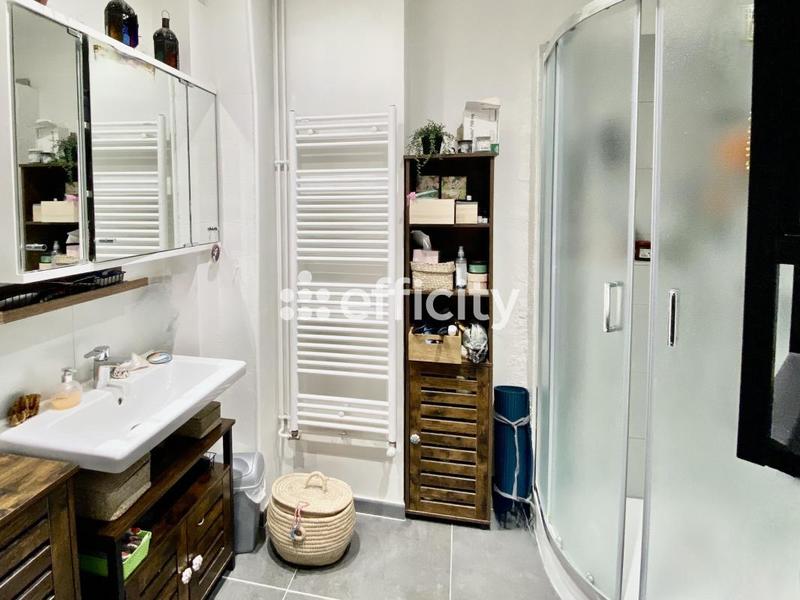 Appartement - 113 m² - 6 pièces