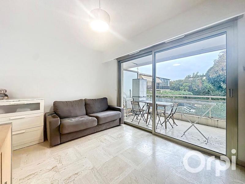 Studio - 26 m² - 1 pièce