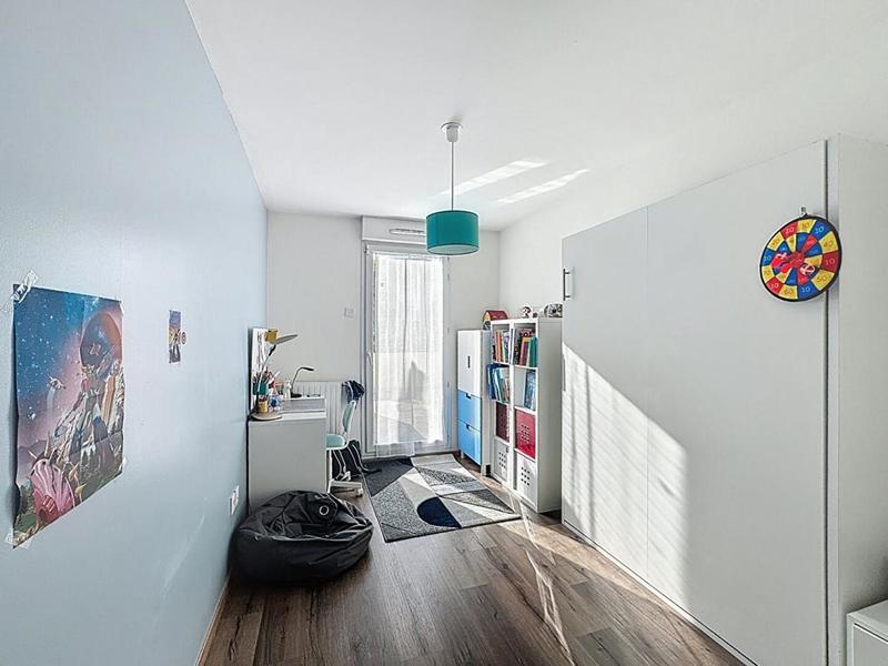 Appartement - 82 m² - 4 pièces