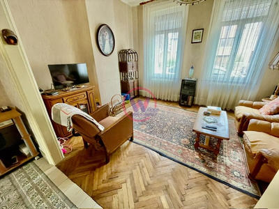 Maison - 139 m² - 6 pièces