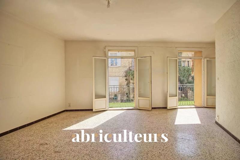 Immeuble - 168 m² - 5 pièces