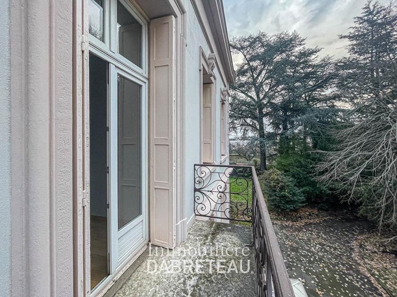 Appartement - 131 m² - 4 pièces