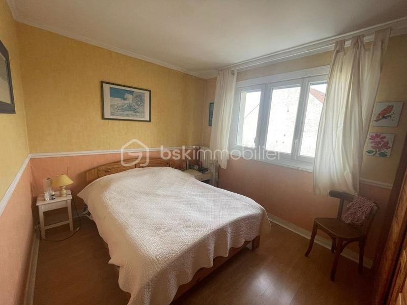 Maison - 175 m² - 7 pièces