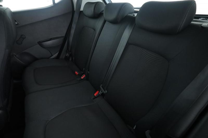 Hyundai i10 1.0 Initia 66 ch