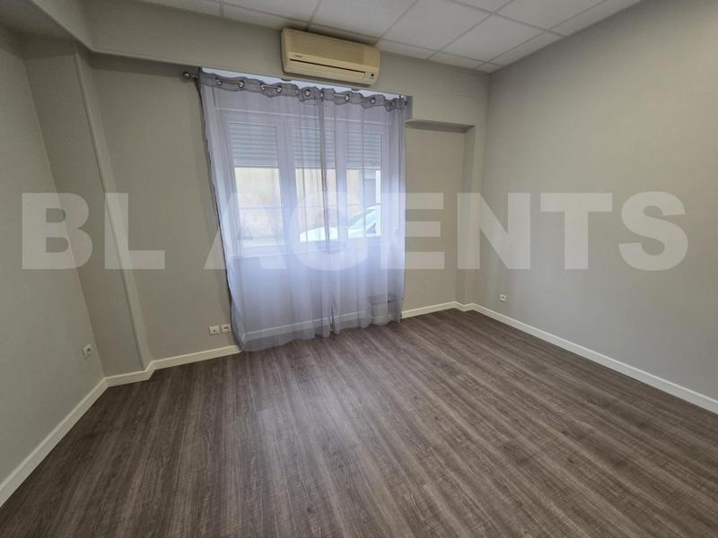 Maison - 202 m² - 8 pièces