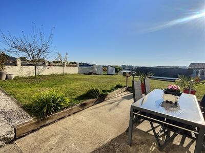 Maison de village - 151 m² - 4 pièces