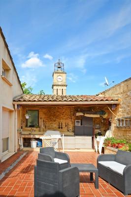 Maison - 224 m² - 6 pièces