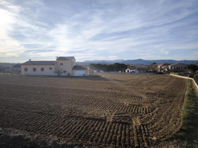 Terrain constructible - 645 m²