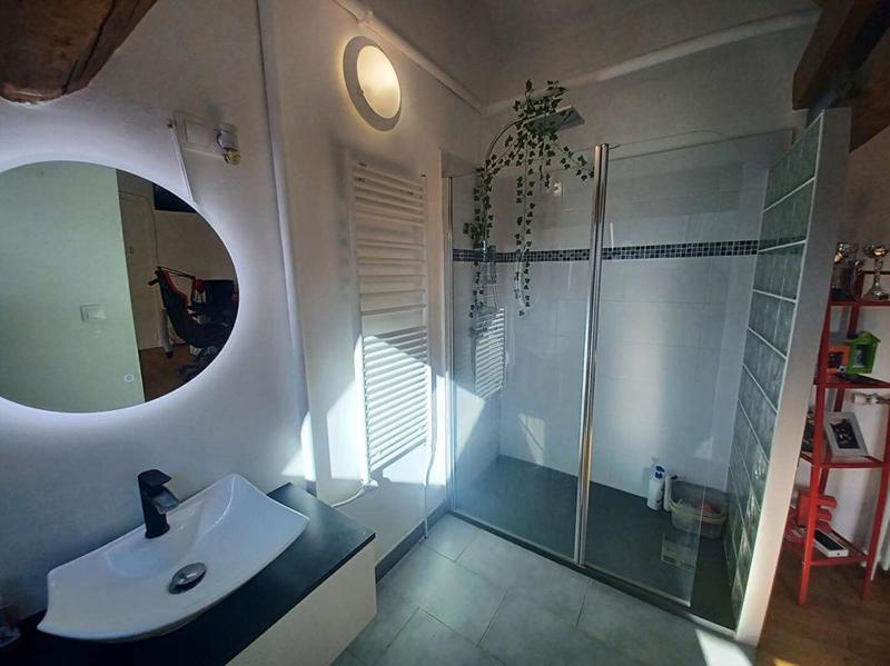 Propriété - 285 m² - 12 pièces