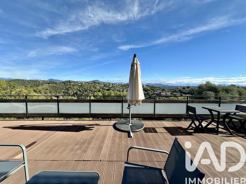 Maison - 122 m² - 5 pièces