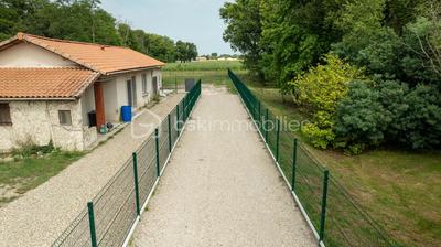 Terrain - 803 m²